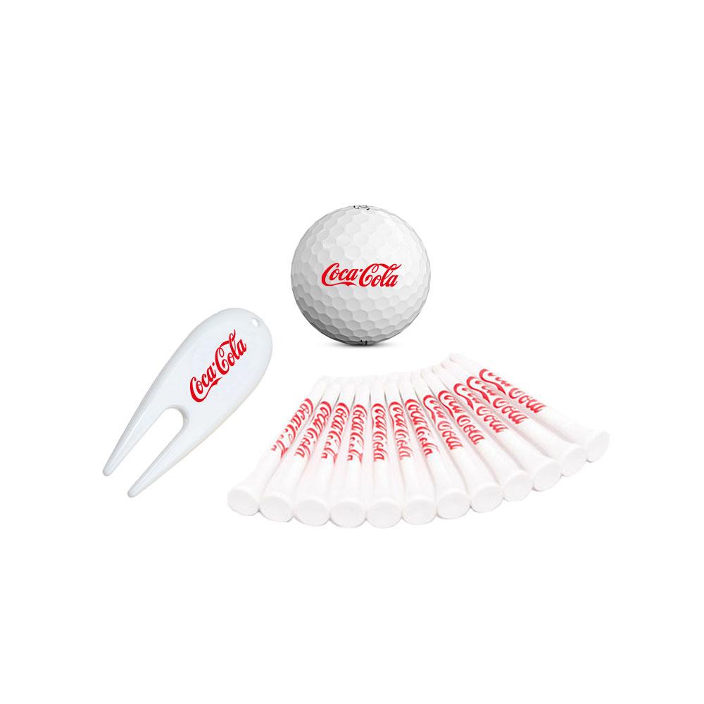 En golfboll, en greenlagare och 12 golfpeggar med coca cola logotyp